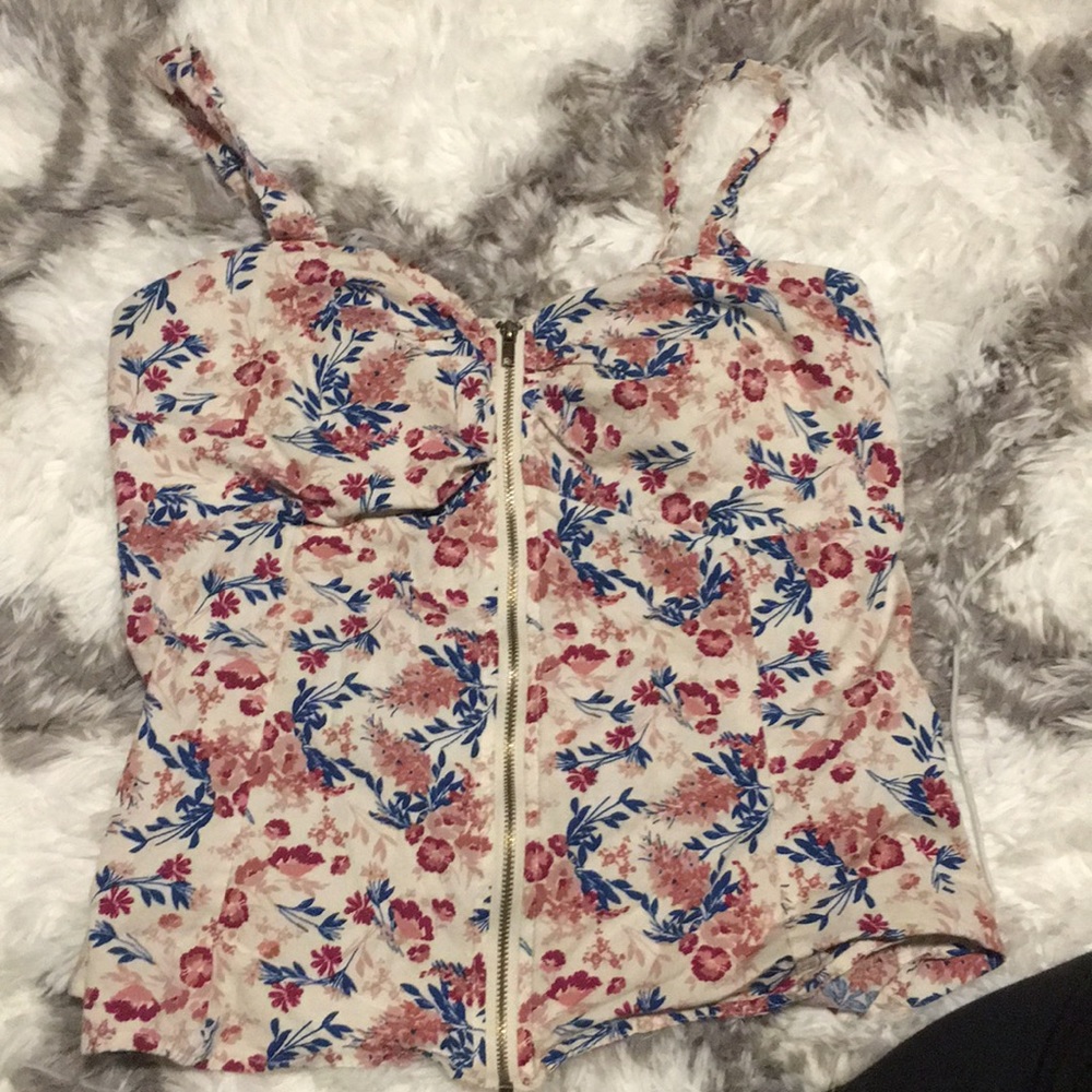 Fun summer top with straps
